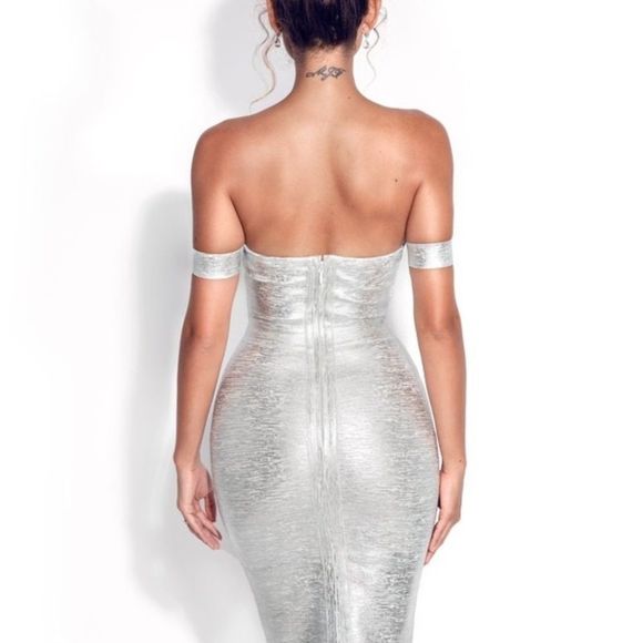 🔥Irreplaceable Off Shoulder Slvr Metallic Bandage - Picture 6 of 12